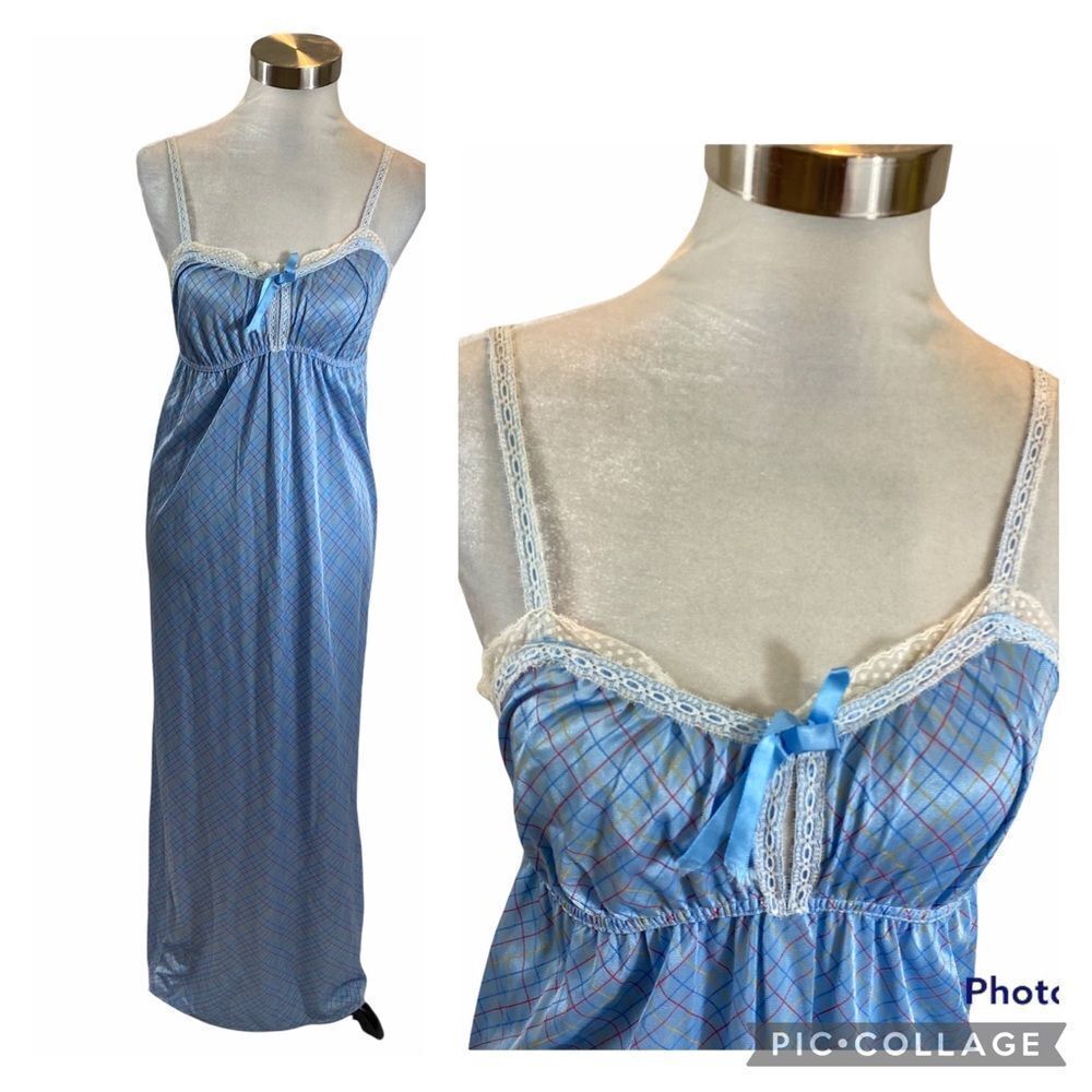 Vintage Berkleigh Blue Nightgown Size Small/Medium